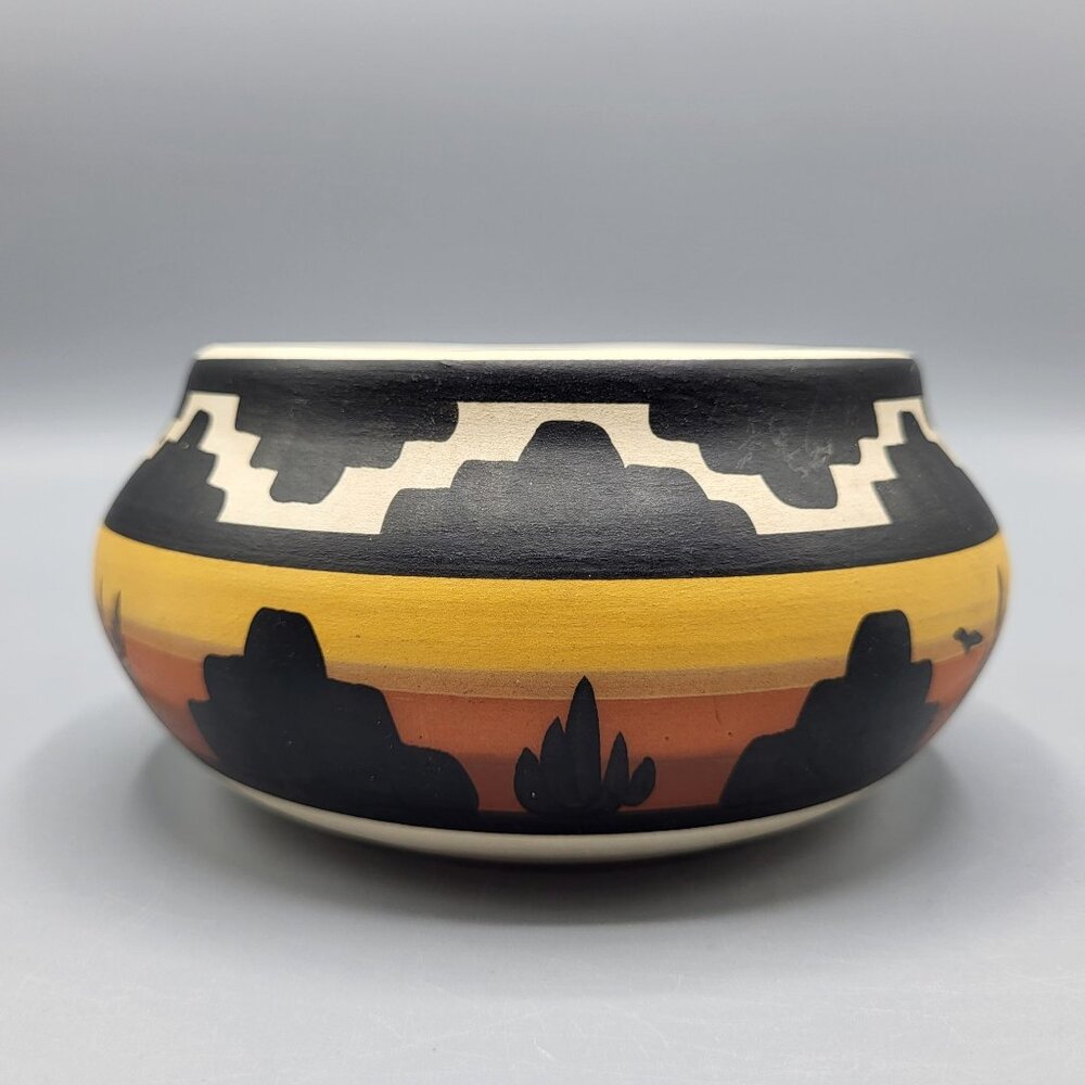 Vintage Native American Sioux Pottery Bowl Southwest Handmade Planter